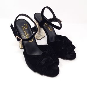 Privileged Velvet Peep Toe Block Heel Pumps Size 8